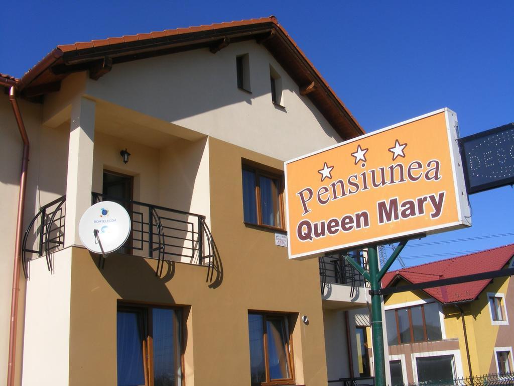 Pensiunea Queen Mary Sanpetru ภายนอก รูปภาพ